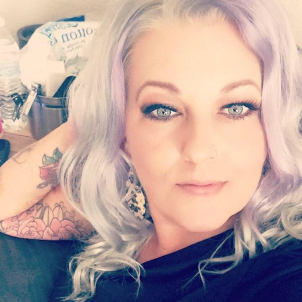 Meet your Posher, Rebecca